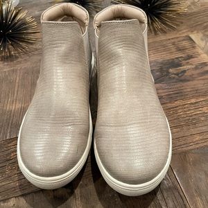 Cute and comfortable slip on by Coconuts by Matisse